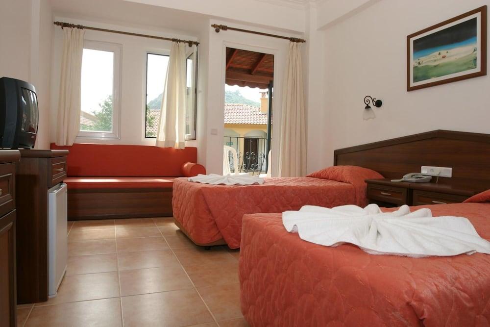 Karbel Beach Hotel Oludeniz Eksteriør bilde