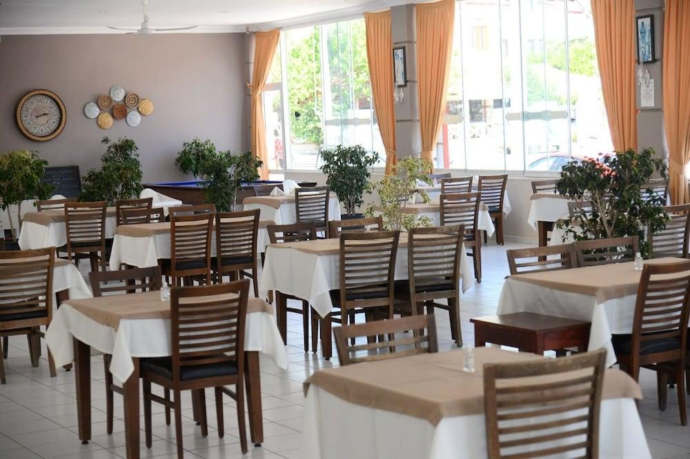 Karbel Beach Hotel Oludeniz Eksteriør bilde